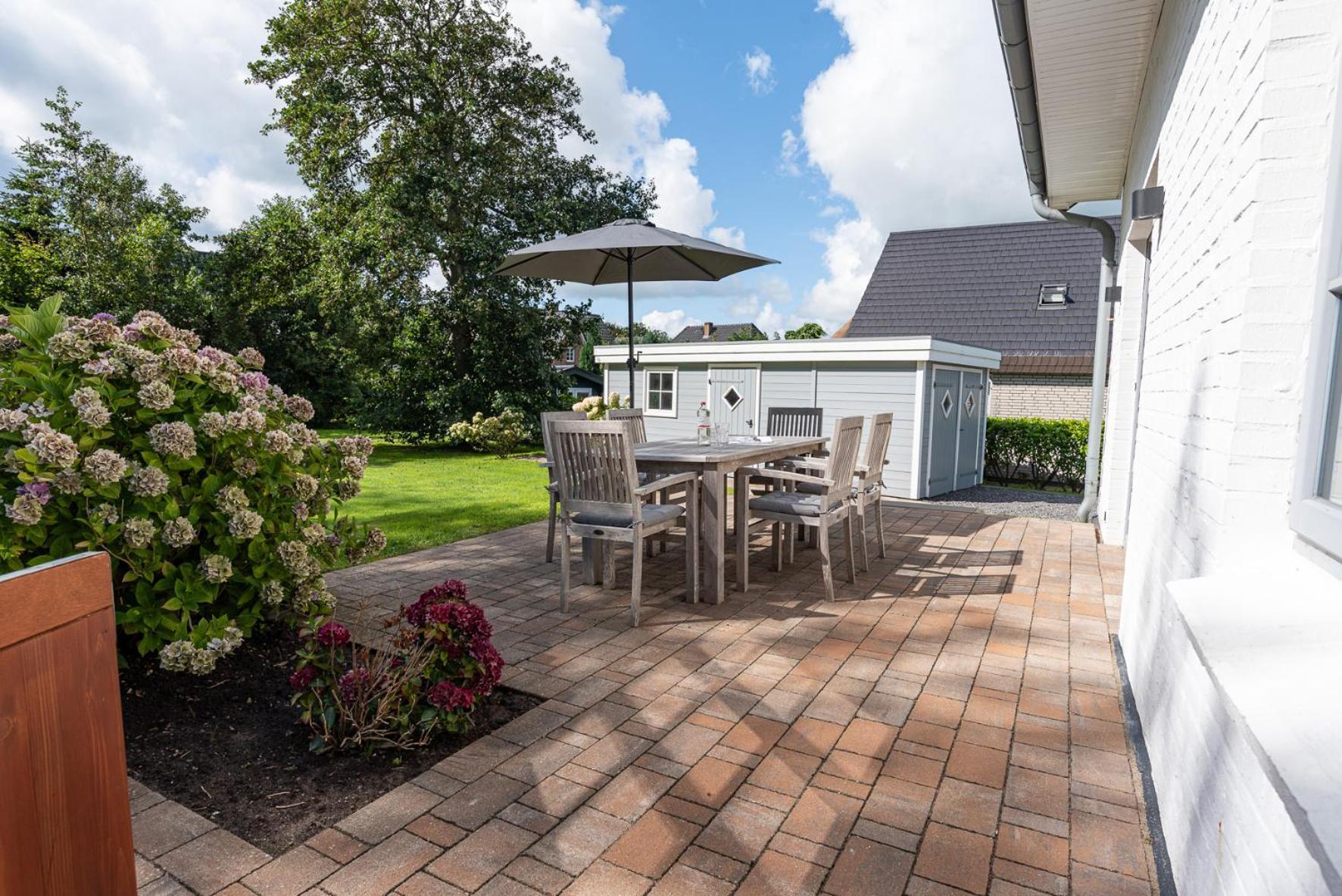Villa Huus Leeftalich Alkersum Esterno foto