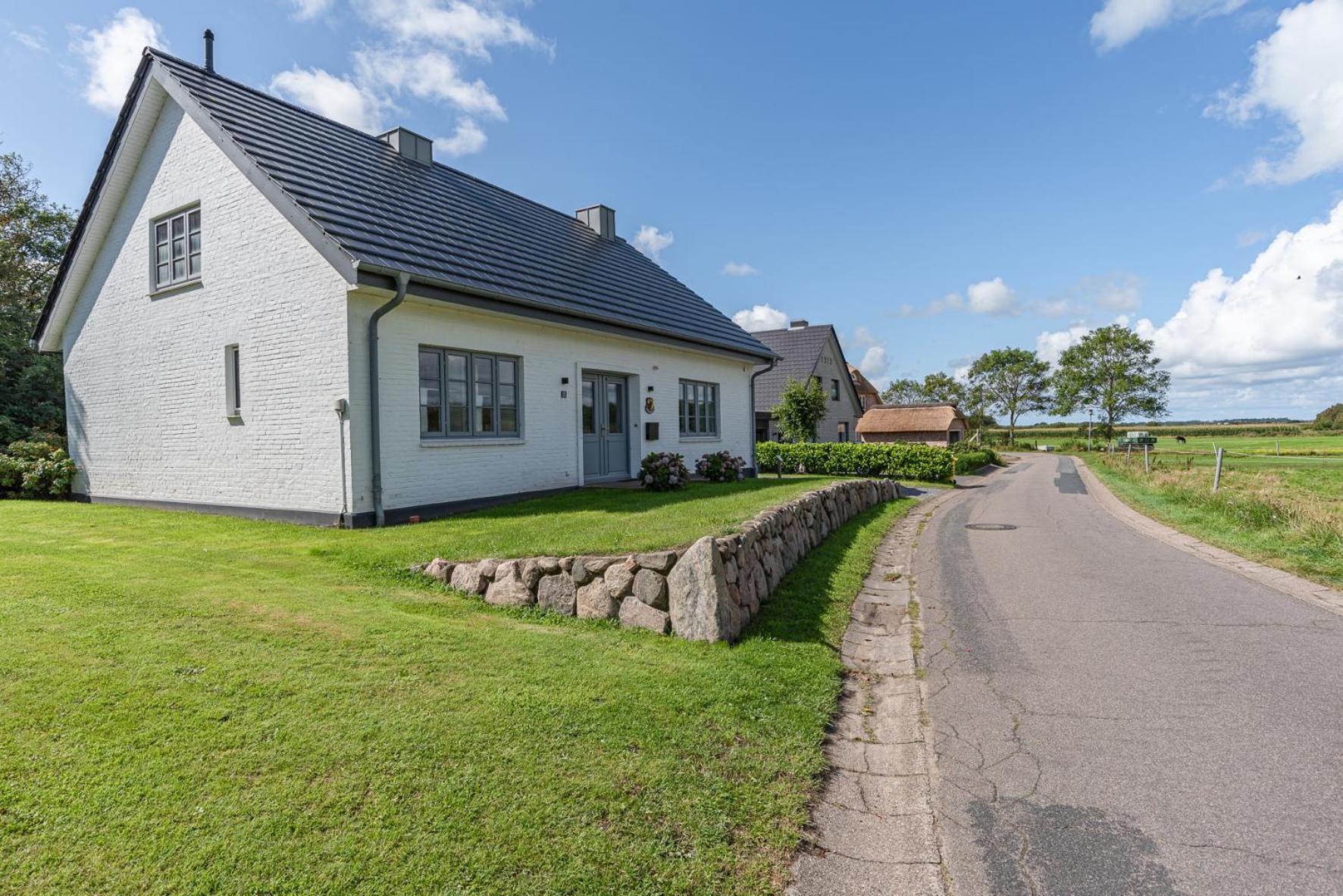 Villa Huus Leeftalich Alkersum Esterno foto
